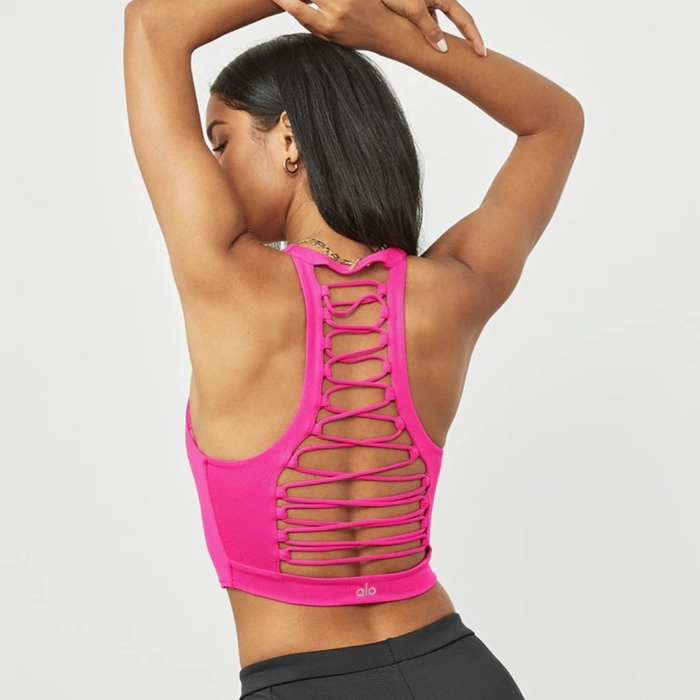 alo yoga Movement Bra Sz M Neon Pink NWT